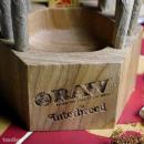 INTERBREED : RAW × INTERBREED "Chilling Wood Ashtray"
